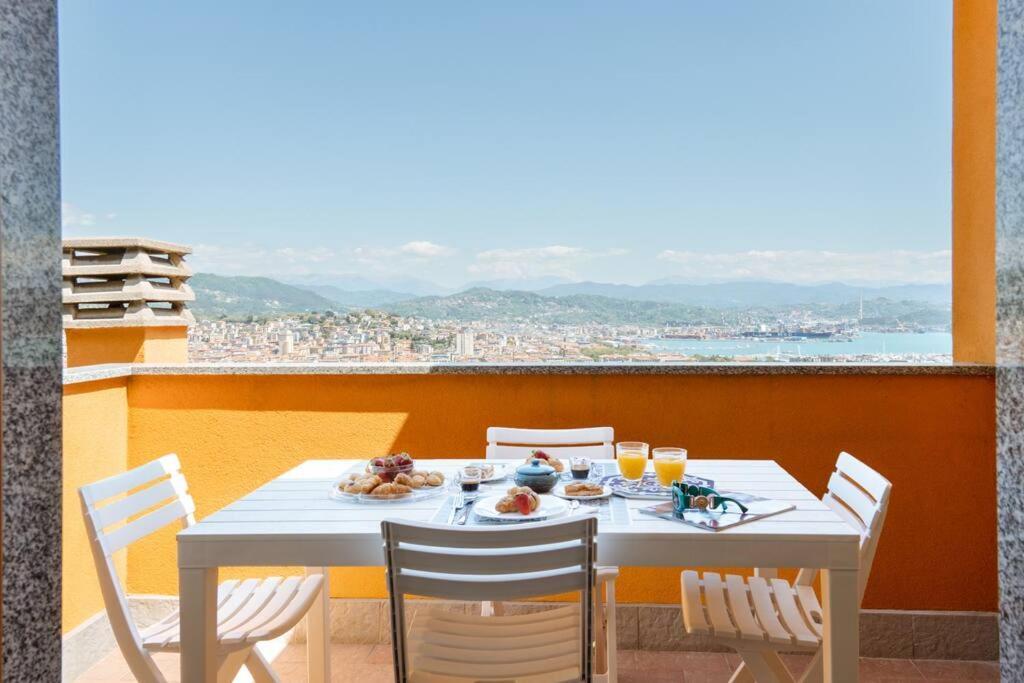 Piccapiana Sea View Attic Flat Lejlighed La Spezia Eksteriør billede